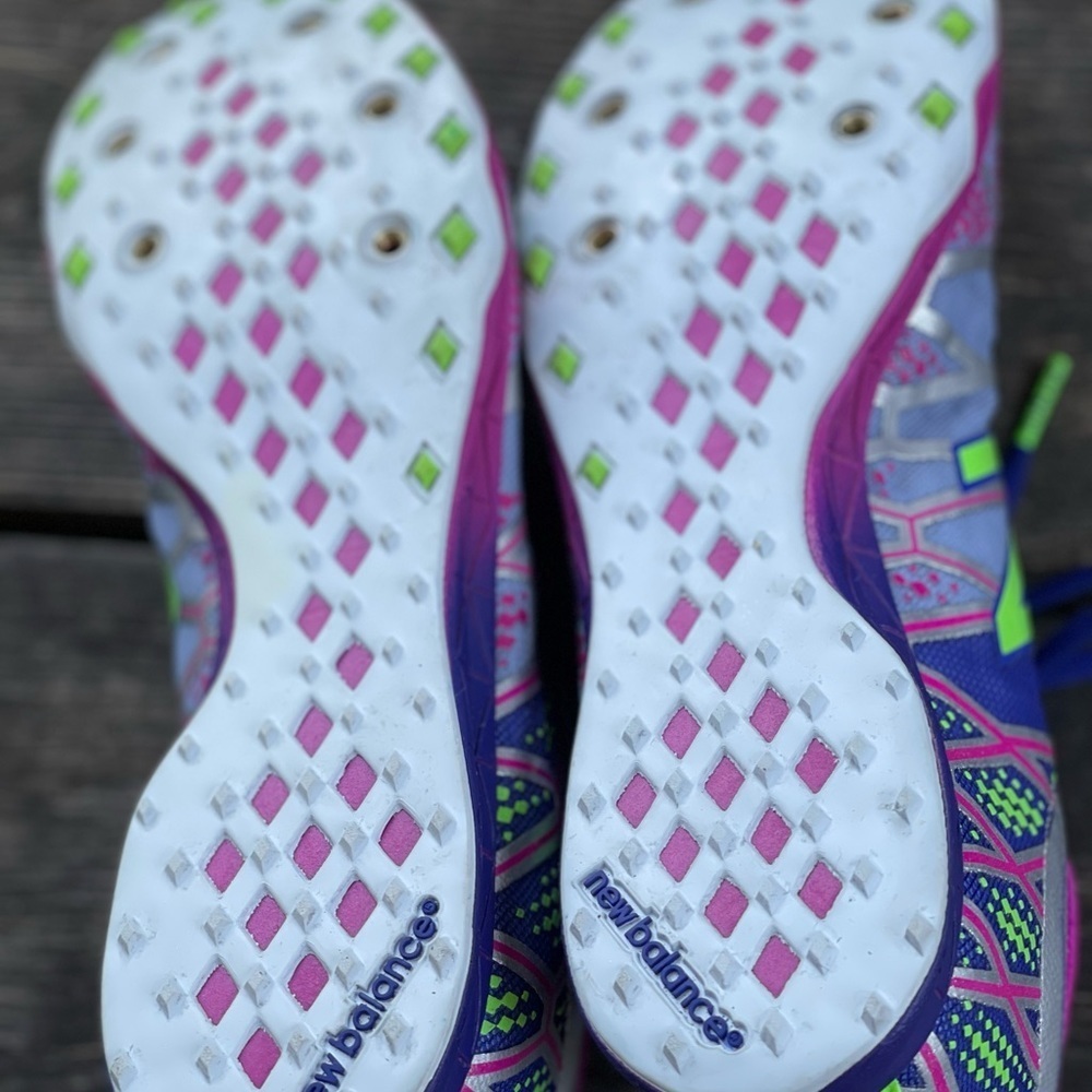 Women’s new balance cross country shoes - Picture 8 of 10
